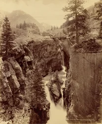 Brücke über den Uncompahgre bei Ouray