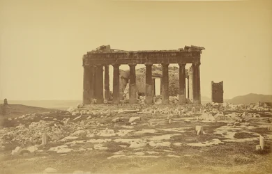 Parthenon, Ostfassade