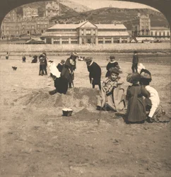 Am Strand von Llandudno, Wales, 1894