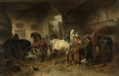 Innenraum eines Stalls mit Pferden und Figuren