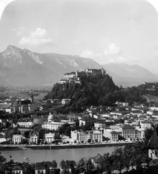 Der Kapuzinerberg, Salzburg, Österreich, um 1900
